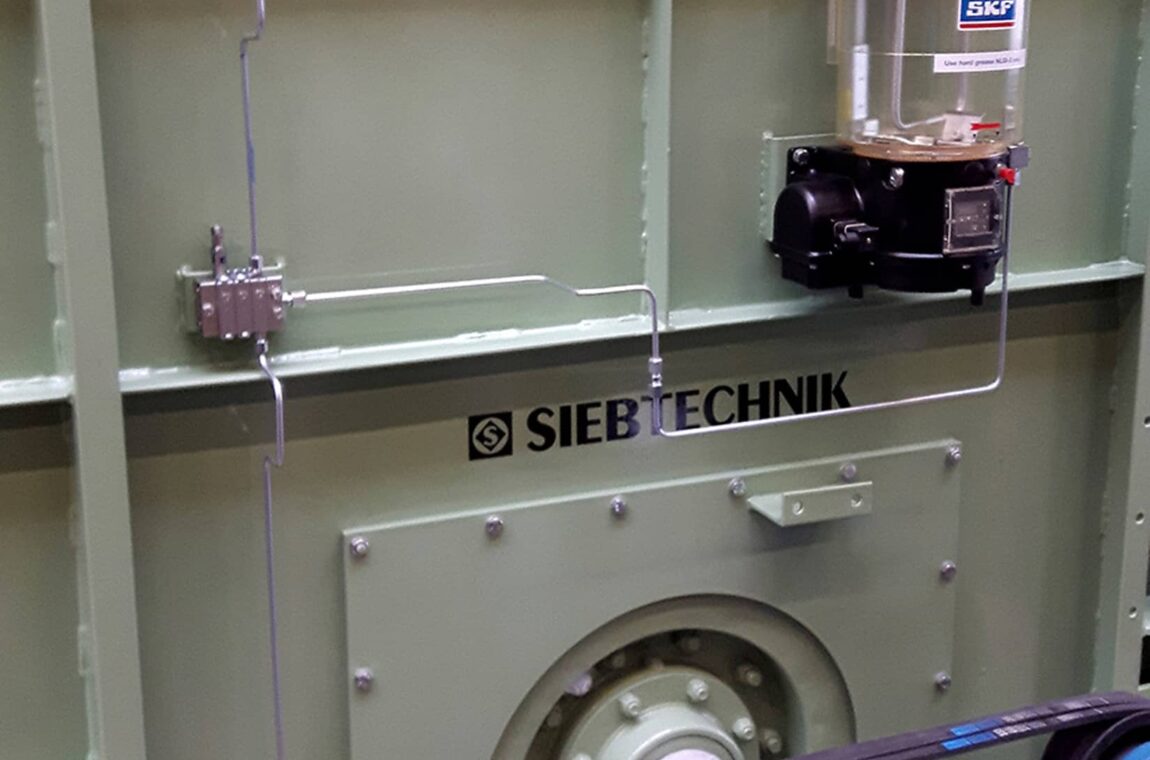 Circular vibratory screening machine V 12-30 I L Central lubrication