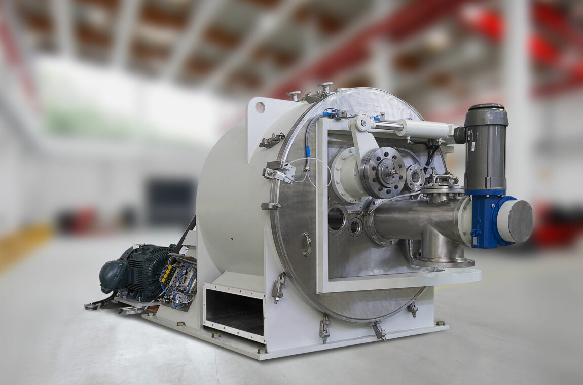 Horizontal peeler centrifuge for lithium